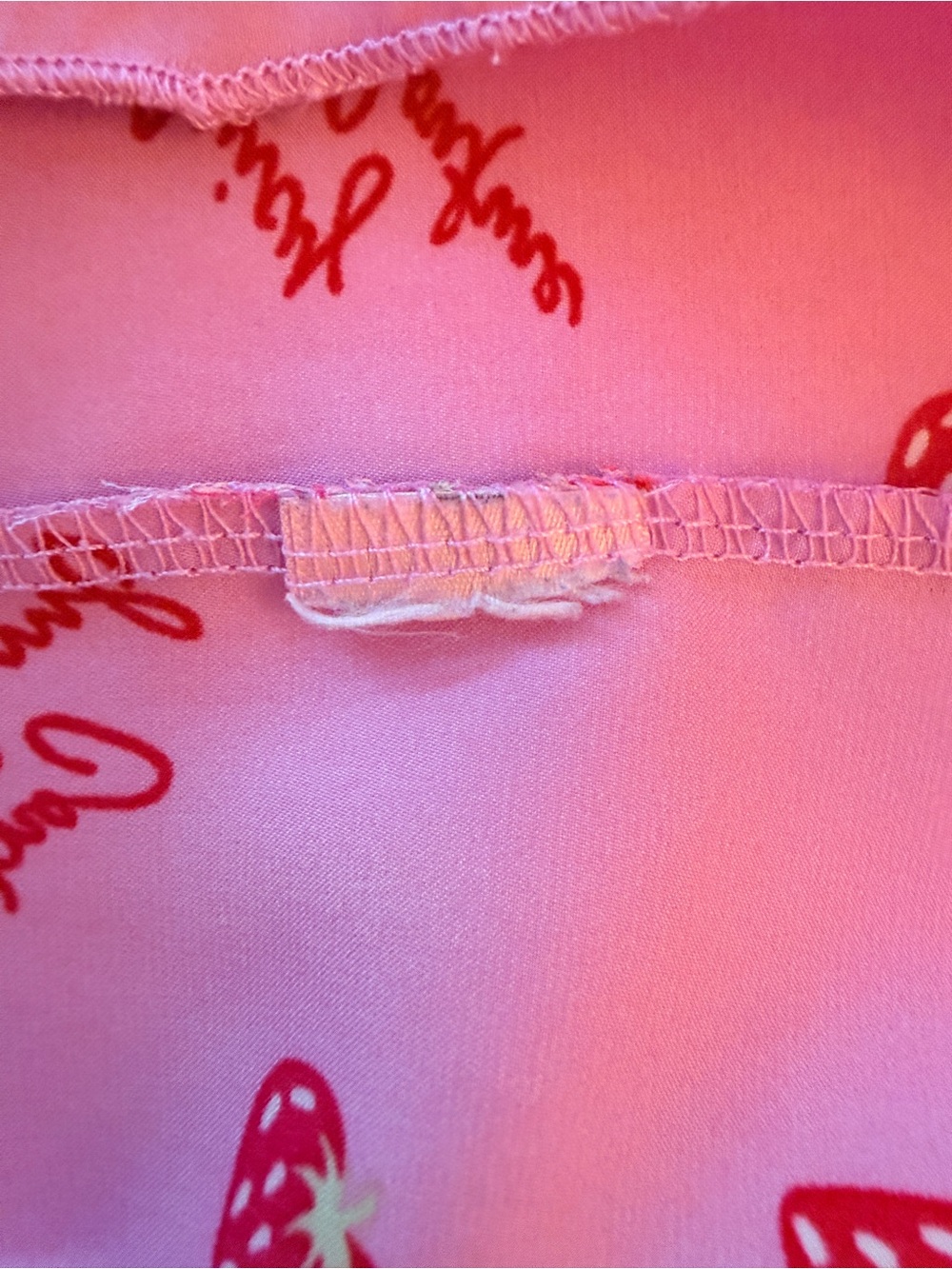 Juicy Couture Strawberry Satin Pajama Set Pink Cami Shorts Lounge Set - Picture 8 of 9